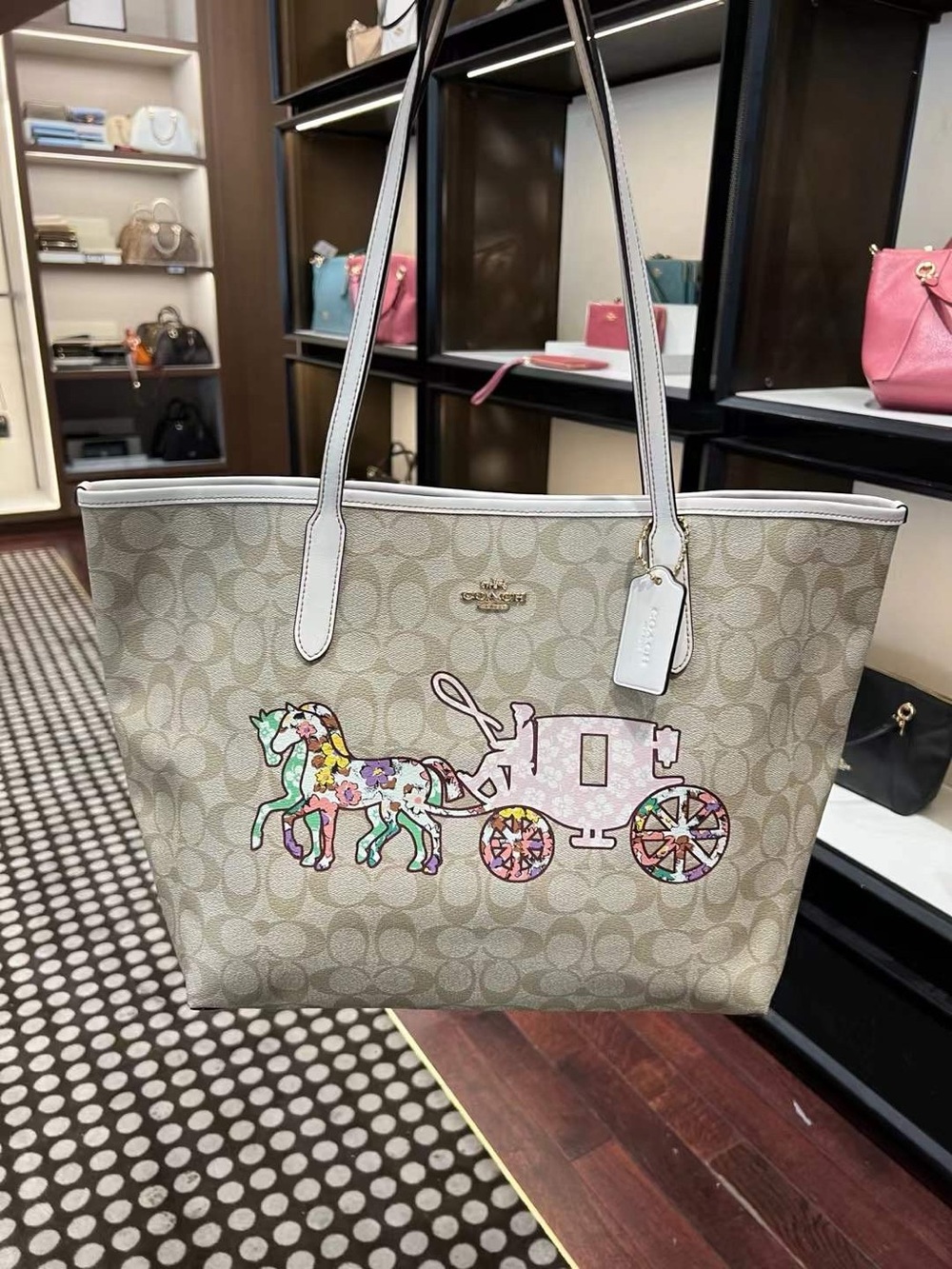 Coach City Tote NWT - Picture 5 of 5